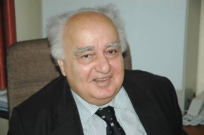 Prof Dr. Tuğrul Çavdar